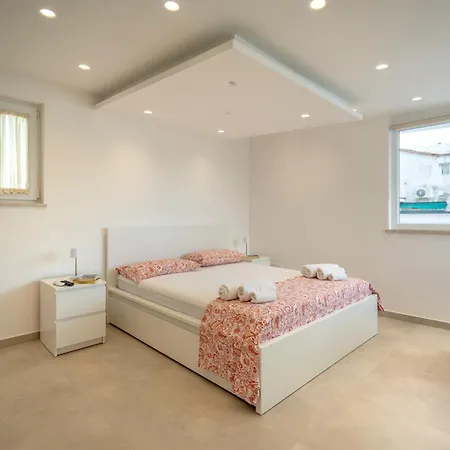 Apartment Aragonese